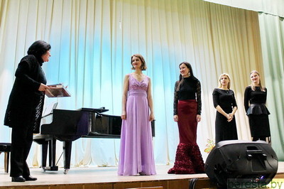 Артисты Гродненской областной филармонии выступили в Берестовицкой детской школе искусств4